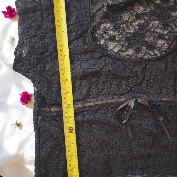 Emerson Lang Black Lace Top – XL NWT | Romantic Goth Contemporary - Picture 6 of 10